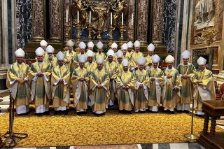 Dom Sérgio Colombo, junto ao episcopado paulista iniciam a Visita Ad Limina na Basílica de Santa Maria Maior